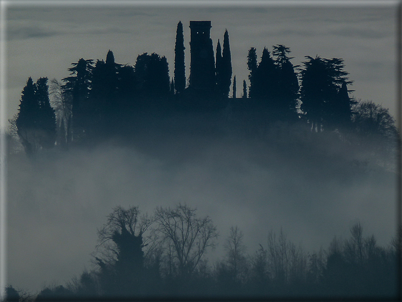 foto Pedemontana Veneta nella nebbia